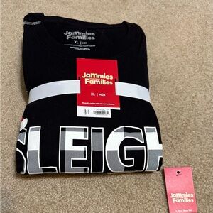 (NWT) Men’s Christmas Pajama Set